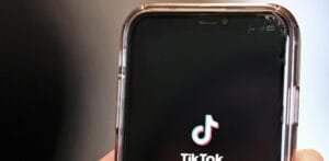 TikTok en tiendas de app de Estados Unidos