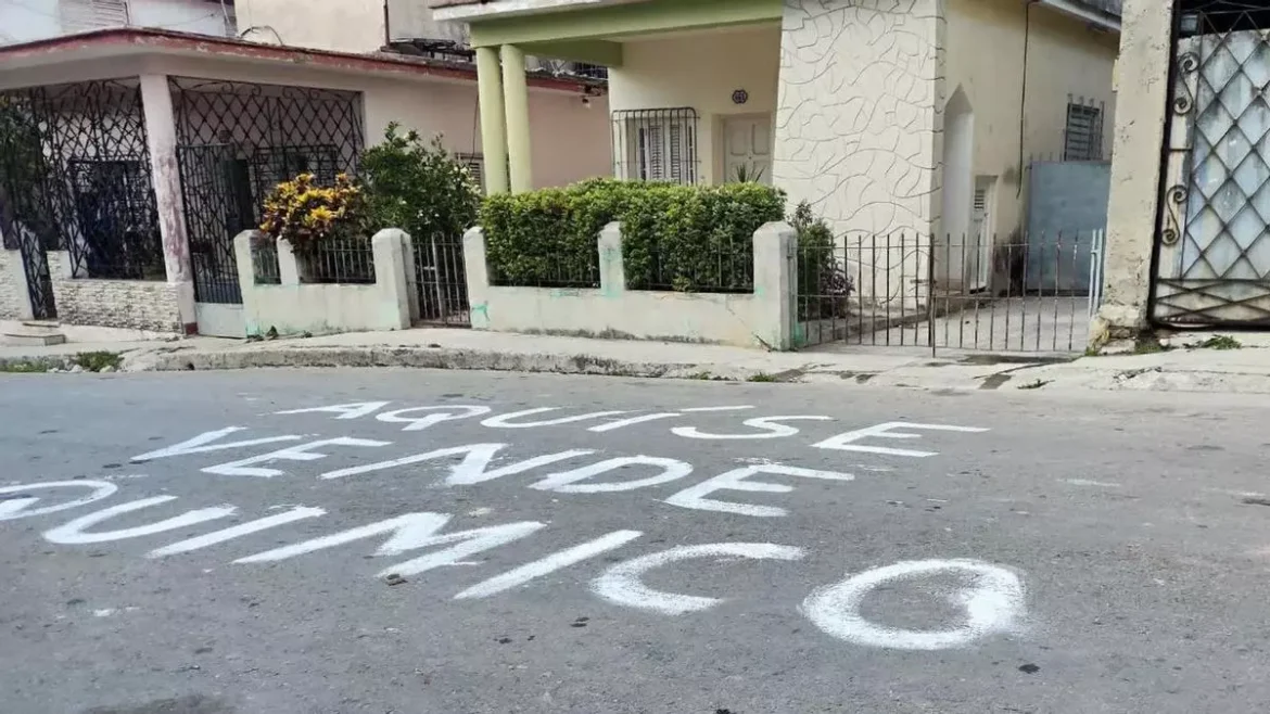 Vecinos en Luyanó denuncian venta de drogas: "Aquí se vende químico"