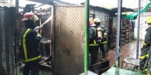 Incendio en La Candonga de Santa Clara: Daños en Quioscos de los Framboyanes