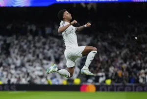 El Madrid se adelanta en el derbi de Champions con un 2 a 1 al Atlético
