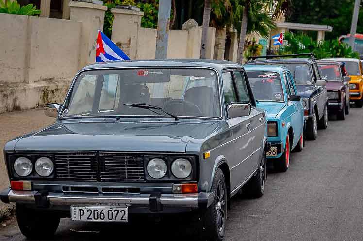 cambio de autos viejos por autos modernos, Cuba