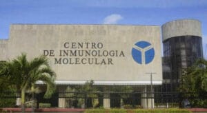 Cuba inicia ensayo clínico con Muteína de IL‑2 para tumores sólidos avanzados