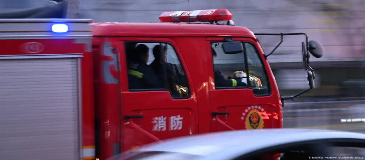 Mueren 22 personas por incendio en restaurante en China