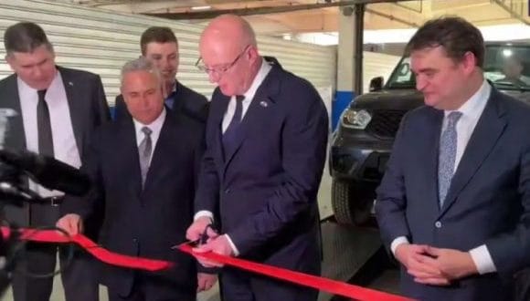 Primer vehículo ruso ensamblado en Cuba