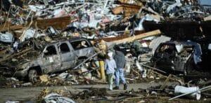 Fuertes tormentas y tornados en EE.UU dejan un saldo de 25 muertos