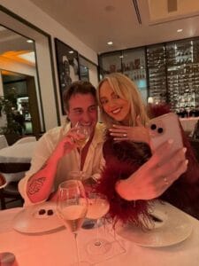 Modelo de OnlyFans termina en el hospital tras tener relaciones con 583 hombres en 6 horas