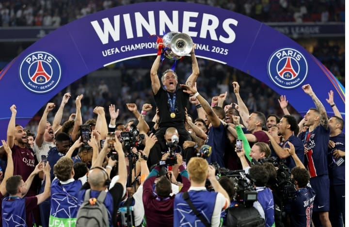 Un histórico PSG aplasta al Inter de Milán 5 a 0 y gana la primera Champions League de su historia 
