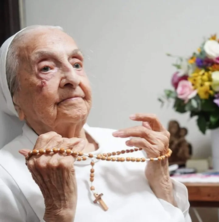 Fallece la hermana Inah Canabarro Lucas