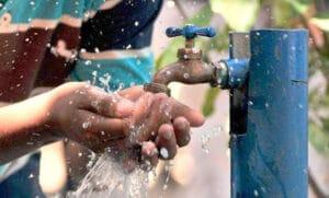 Situación compleja en el abasto de agua en Cuba : equipos rotos y déficit energético