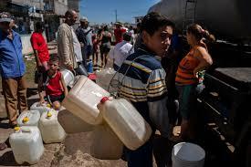 Situación compleja en el abasto de agua en Cuba : equipos rotos y déficit energético