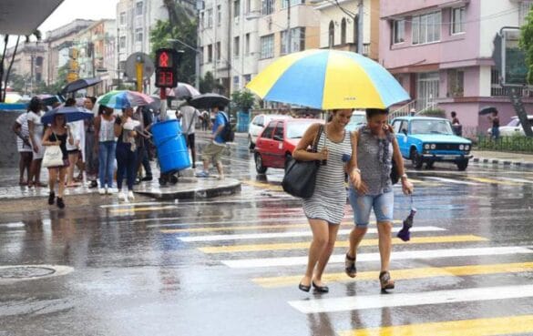 rampa-lluvias-transeuntes-la-habana Lluvias y tormentas eléctricas en toda región Occidental de Cuba