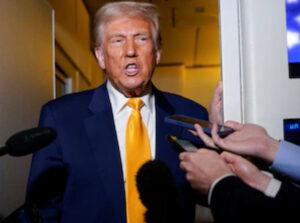 Donald Trump intensifica su guerra contra CNN y The New York Times tras bombardeos en Irán.
