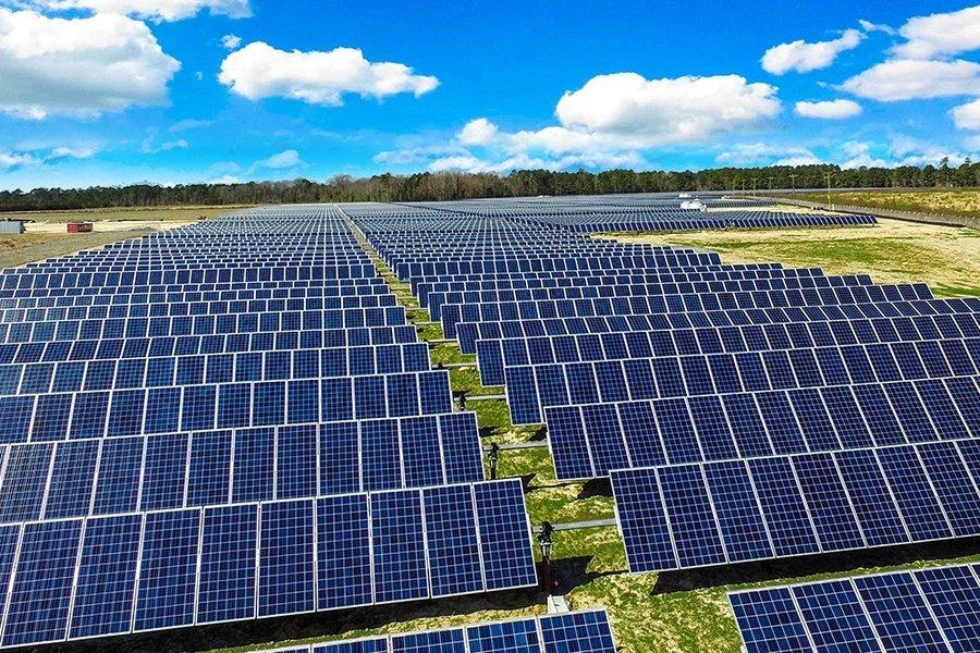 Paneles solares y Aduana cubana: ¿una luz al final del túnel energético?