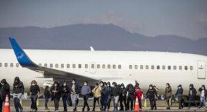 EU programa un séptimo vuelo de deportación hacia Cuba en medio de tensiones políticas.