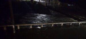 Fuertes lluvias causan inundaciones en Santa Clara durante la noche del miércoles