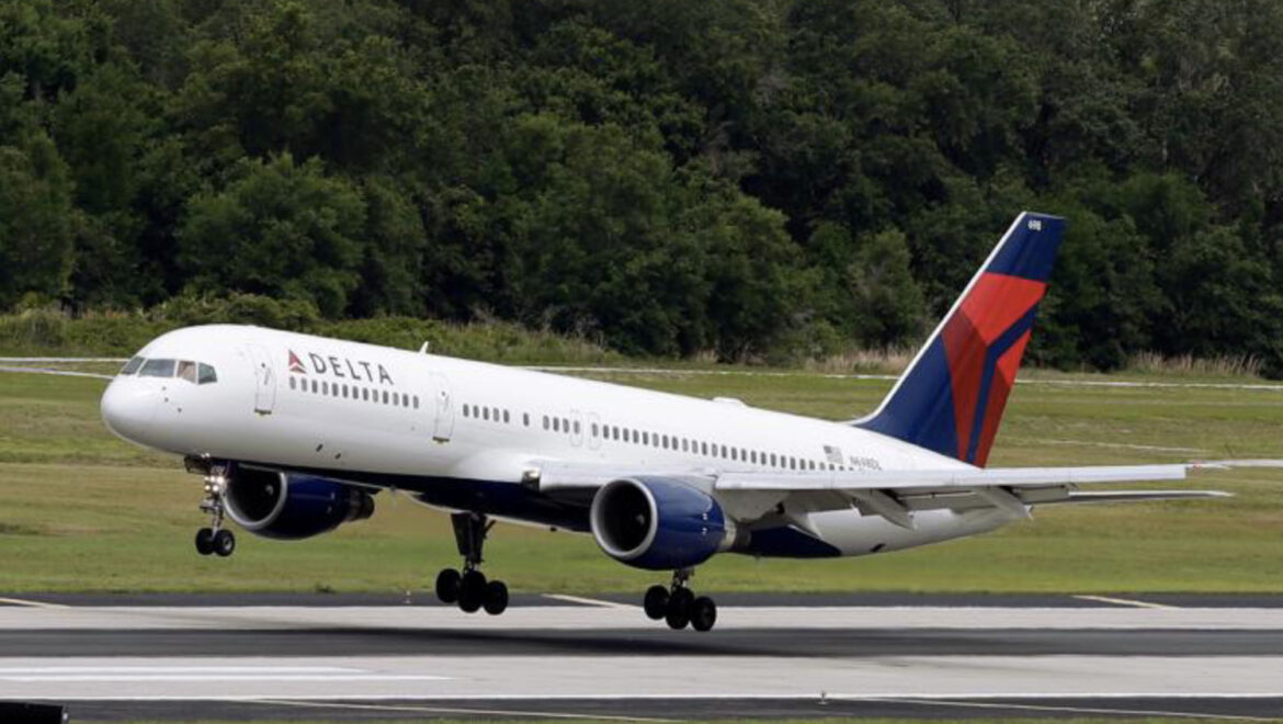 Incidente en tierra: Ala de avión de Delta choca con otra aeronave en el aeropuerto de Atlanta