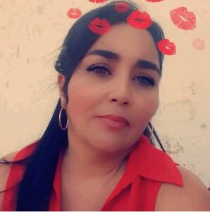 Mujer asesinada por 3 delincuentes disfrazados de policías