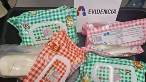 Aduana frustra intento de tráfico de cocaína dentro de toallitas húmedas en aeropuerto José Martí