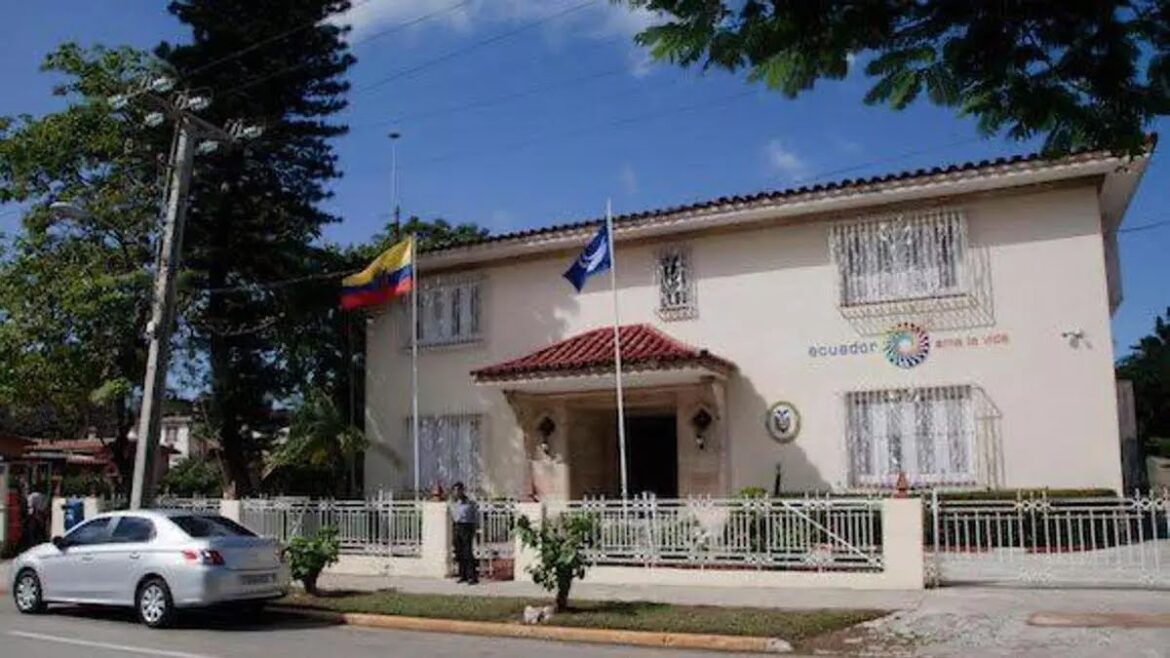 Ecuador exigirá visa temporal a ciudadanos de 45 países desde el próximo lunes 1 de septiembre.