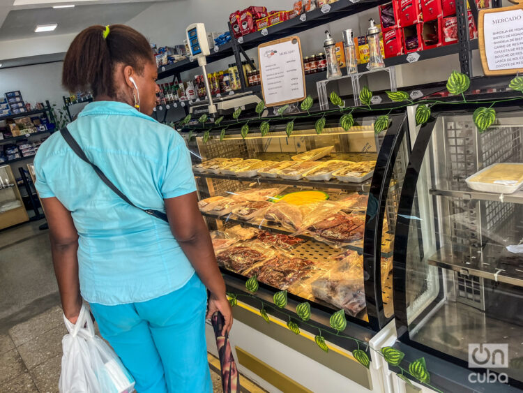 Crean Registro Central Comercial para “simplificar” trámites en Cuba