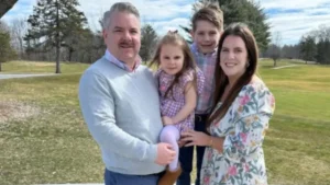 Tragedia en Madbury, New Hampshire: madre mata a esposo e hijos antes de suicidarse; un bebé sobrevive