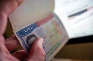 Reunificacion familiar en Estados Unidos peligra por nuevas medidas.