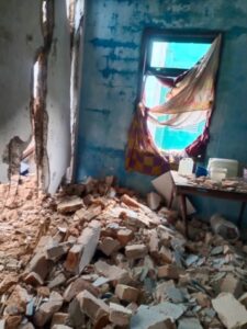 Derrumbe parcial en Centro Habana deja tres heridos, entre ellos dos menores