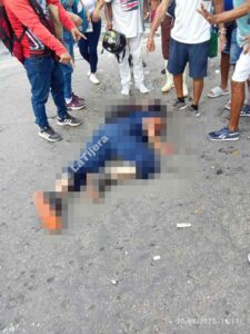 Joven motociclista hospitalizado tras choque con auto en La Virgen del Camino, La Habana