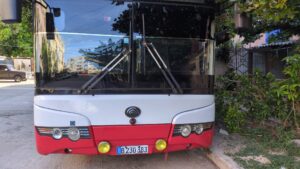 Roban a un chofer de guagua en La Habana.