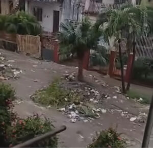 Inundaciones y arrastre de basura en La Habana tras lluvias.
