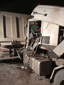 Accidente en la Carretera de La Jita: Un Suceso Que Pudo Ser Fatal