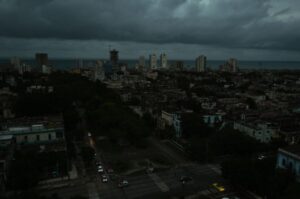 Cuba a oscuras: Nuevos detalles sobre el colapso del Sistema Eléctrico Nacional