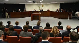 El juicio contra el expresidente brasileño Jair Bolsonaro inició el 2 de septiembre de 2025 en la Primera Sala del Supremo Tribunal Federal (STF) en Brasilia.