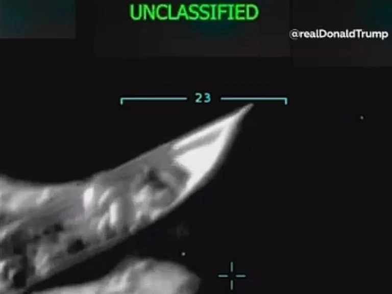 Venezuela acusa a EE UU de crear con inteligencia artificial el vídeo del ataque al bote en el Caribe.