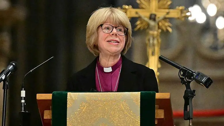 Sarah Mullally: Primera Mujer Arzobispa de Canterbury en casi 500 Años de Historia