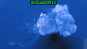 Estados Unidos ataca una 7ma embarcación en el Caribe: al menos tres muertos en nueva ofensiva contra narcolancha