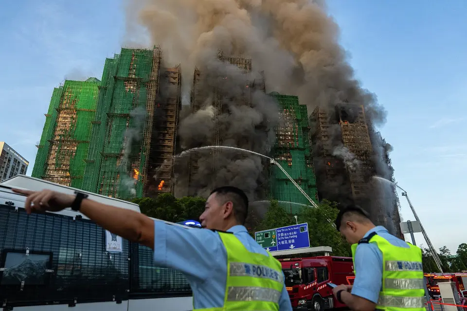 Incendio en Hong Kong: 13 personas murieron
