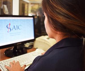 Cadeca abre nuevas oficinas para la venta de divisas en Cuba ¿Solución o más incertidumbre?