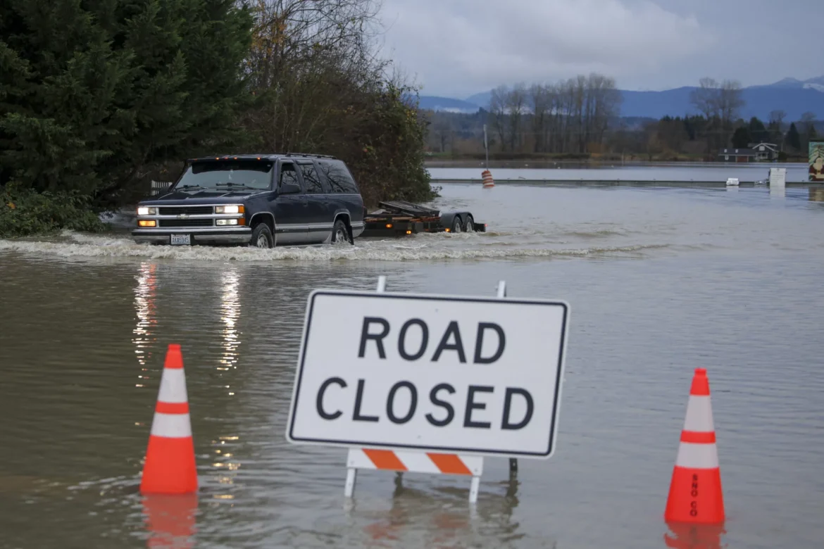 Evacuaciones en Washington: lluvias históricas desatan una emergencia sin precedentes