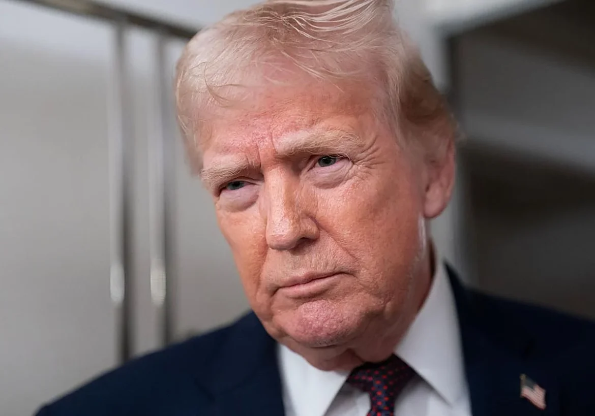 Trump impone un arancel del 25% a países que comercien con Irán