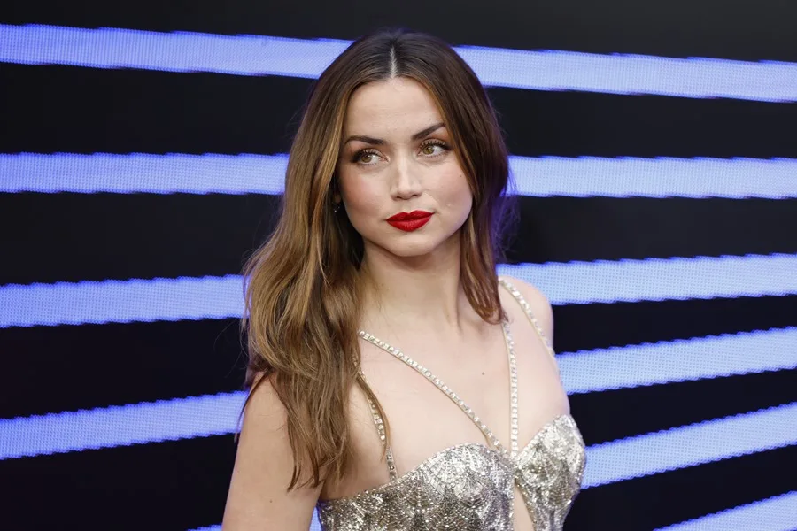 Ana de Armas se sumerge en el drama psicológico de Sweat