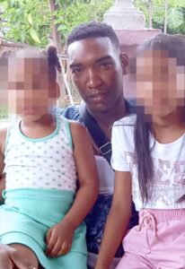 Asesinan a tiros a joven padre de 2 niñas en Songo La Maya