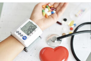 Alerta de salud en Cuba por fuerte cambio de tiempo: hipertensión, migraña y alergias bajo riesgo.