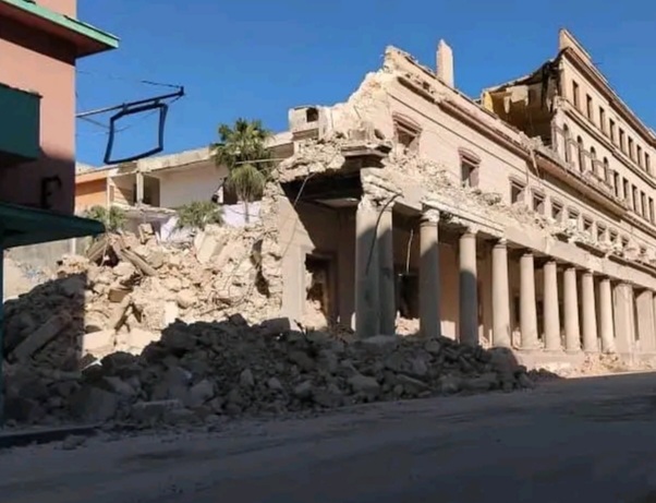 Empresa de Transporte de La Habana reanuda servicio con horarios limitados tras derrumbe en ISDI