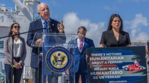 Sur de Florida impulsa medidas contra compañías dedicadas a envíos de paquetería a Cuba.