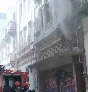 Incendio en La Habana Vieja obliga a varios residentes a evacuar