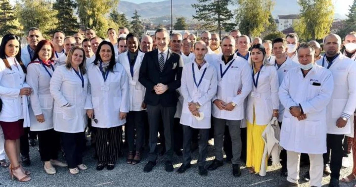Estados Unidos presiona a Italia para que cancele el programa de médicos cubanos en Calabria y extiende su ofensiva contra las misiones médicas de la isla