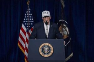 Donald Trump asegura que el líder supremo de Irán, Ali Jamenei, ha muerto tras ataques recientes