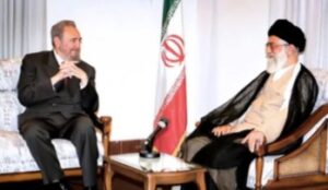 Cuba condena ataques de EE.UU. e Israel contra Irán, mientras pierde a un aliado clavehttps://www.martinoticias.com/a/cuba-pierde-otro-aliado-reacciones-al-ataque-contra-el-r%C3%A9gimen-iran%C3%AD/450206.html