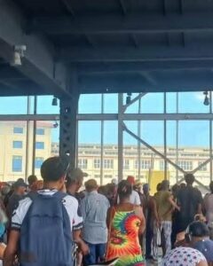 Lanchita de Regla vuelve a quedar varada en la bahía de La Habana